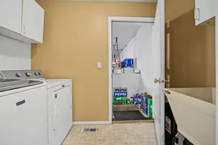 13623 Barclay Hills Dr, Oregon City, OR 97045 - Photo 29