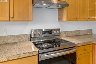 7815 SE Harney St, Portland, OR 97206 - Photo 9