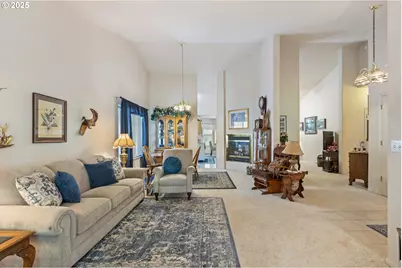 2730 Golfview Ave, Sutherlin, OR 97479 - Photo 9