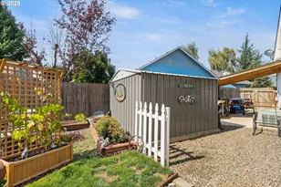 2730 Golfview Ave, Sutherlin, OR 97479 - Photo 43