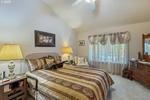 2730 Golfview Ave, Sutherlin, OR 97479 - Photo 21