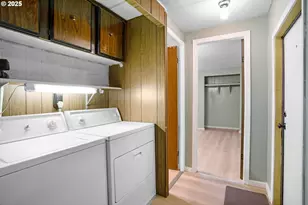 4900 Royal Ave, Eugene, OR 97402 - Photo 17