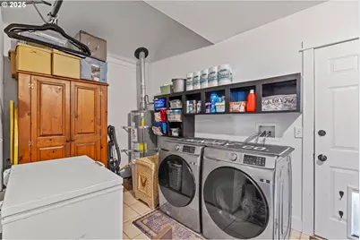 1753 20th St, Myrtle Point, OR 97458 - Photo 23