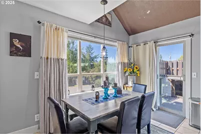 1753 20th St, Myrtle Point, OR 97458 - Photo 9