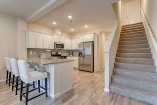 15690 NW Snowbush Ln, Portland, OR 97229 - Photo 25