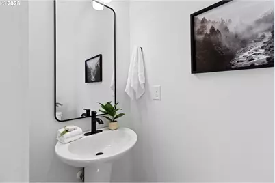 6914 N Swift St, Portland, OR 97203 - Photo 17