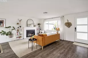 2630 NE Saratoga St, Portland, OR 97211 - Photo 5