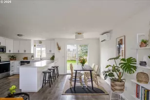 2630 NE Saratoga St, Portland, OR 97211 - Photo 15