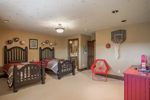 30260 NE Springhill Rd, Troutdale, OR 97060 - Photo 25