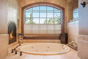 30260 NE Springhill Rd, Troutdale, OR 97060 - Photo 15
