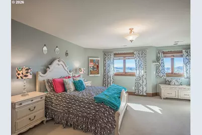 30260 NE Springhill Rd, Troutdale, OR 97060 - Photo 29