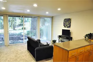 100 Kerr Pkwy, Lake Oswego, OR 97035 - Photo 5