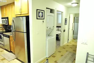 100 Kerr Pkwy, Lake Oswego, OR 97035 - Photo 27