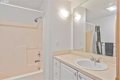13949 Beavercreek Rd #102, Oregon City, OR 97045 - Photo 19