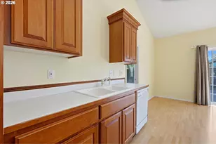 2415 N Main St, Newberg, OR 97132 - Photo 17