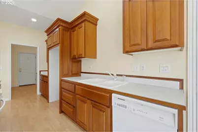 2415 N Main St, Newberg, OR 97132 - Photo 15