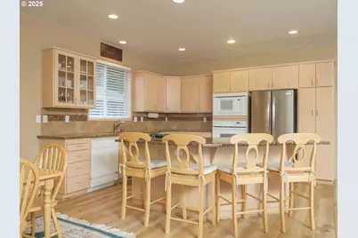 663 S Hemlock St, Cannon Beach, OR 97110 - Photo 7