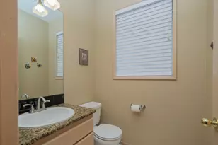 663 S Hemlock St, Cannon Beach, OR 97110 - Photo 13