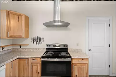 1280 4th St, Salem, OR 97301 - Photo 13