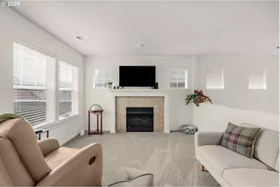 7129 NE Stonewater St, Hillsboro, OR 97124 - Photo 5