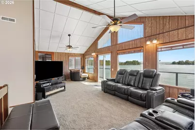 19609 NE Marine Dr #A8, Portland, OR 97230 - Photo 19