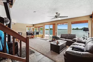 19609 NE Marine Dr, Portland, OR 97230 - Photo 7