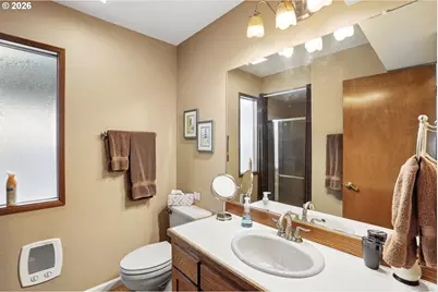 19609 NE Marine Dr #A8, Portland, OR 97230 - Photo 17