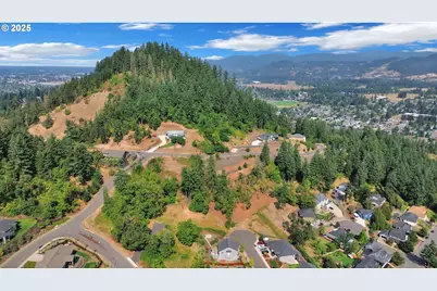 Forest Ridge, Springfield, OR 97478 - Photo 9