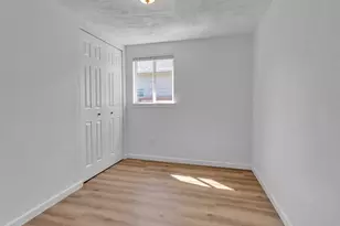 801 NE 13th St, McMinnville, OR 97128 - Photo 11