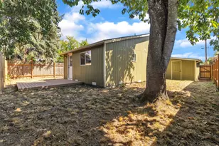 801 NE 13th St, McMinnville, OR 97128 - Photo 23