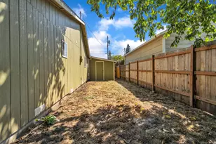 801 NE 13th St, McMinnville, OR 97128 - Photo 21