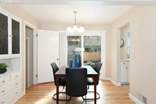 2630 Mountain View Dr S, Salem, OR 97302 - Photo 11