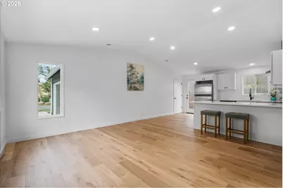 602 S Vermont St, Portland, OR 97219 - Photo 23