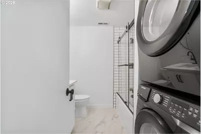 602 S Vermont St, Portland, OR 97219 - Photo 13