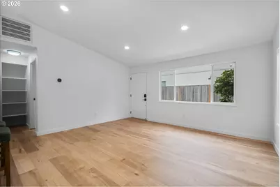 602 S Vermont St, Portland, OR 97219 - Photo 21