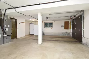 18031 SE 370th Ave, Sandy, OR 97055 - Photo 17