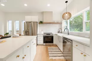 6407 NE 32nd Pl, Portland, OR 97211 - Photo 5