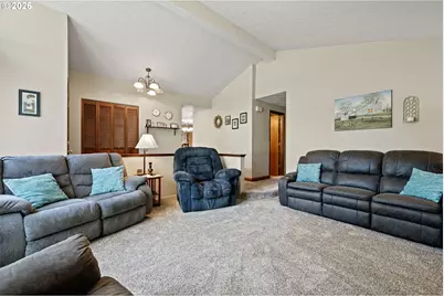 33262 Molitor Hill Rd, Cottage Grove, OR 97424 - Photo 11