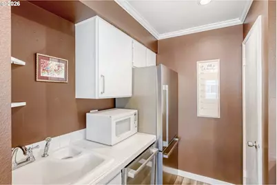 1601 NE Hale Pl, Gresham, OR 97030 - Photo 13