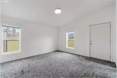 34117 Santiam Hwy, Lebanon, OR 97355 - Photo 13