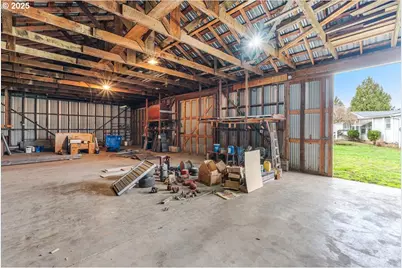 34117 Santiam Hwy, Lebanon, OR 97355 - Photo 23