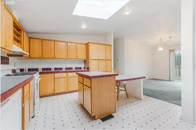 34117 Santiam Hwy, Lebanon, OR 97355 - Photo 11