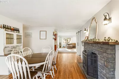 664 NE Grant St, Hillsboro, OR 97124 - Photo 5