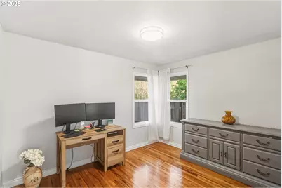 664 NE Grant St, Hillsboro, OR 97124 - Photo 19