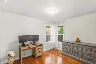 664 NE Grant St, Hillsboro, OR 97124 - Photo 19