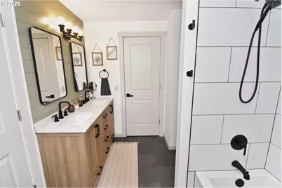 876 Welcome Way, Eugene, OR 97402 - Photo 23