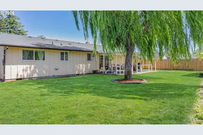 876 Welcome Way, Eugene, OR 97402 - Photo 33