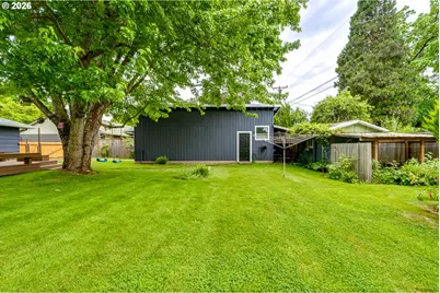 2750 Villa Way, Springfield, OR 97477 - Photo 35