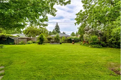 2750 Villa Way, Springfield, OR 97477 - Photo 37