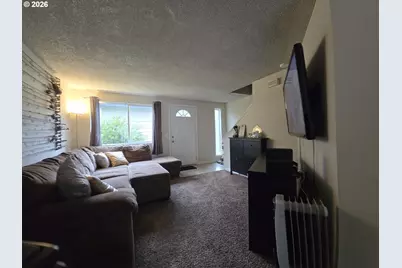 922 NW Greeley St, Camas, WA 98607 - Photo 7